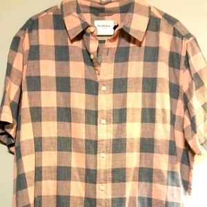 Men's short sleeve button up